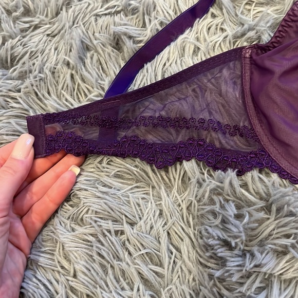 Implicite Bra - Picture 6 of 11